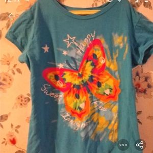 Girls T-shirt